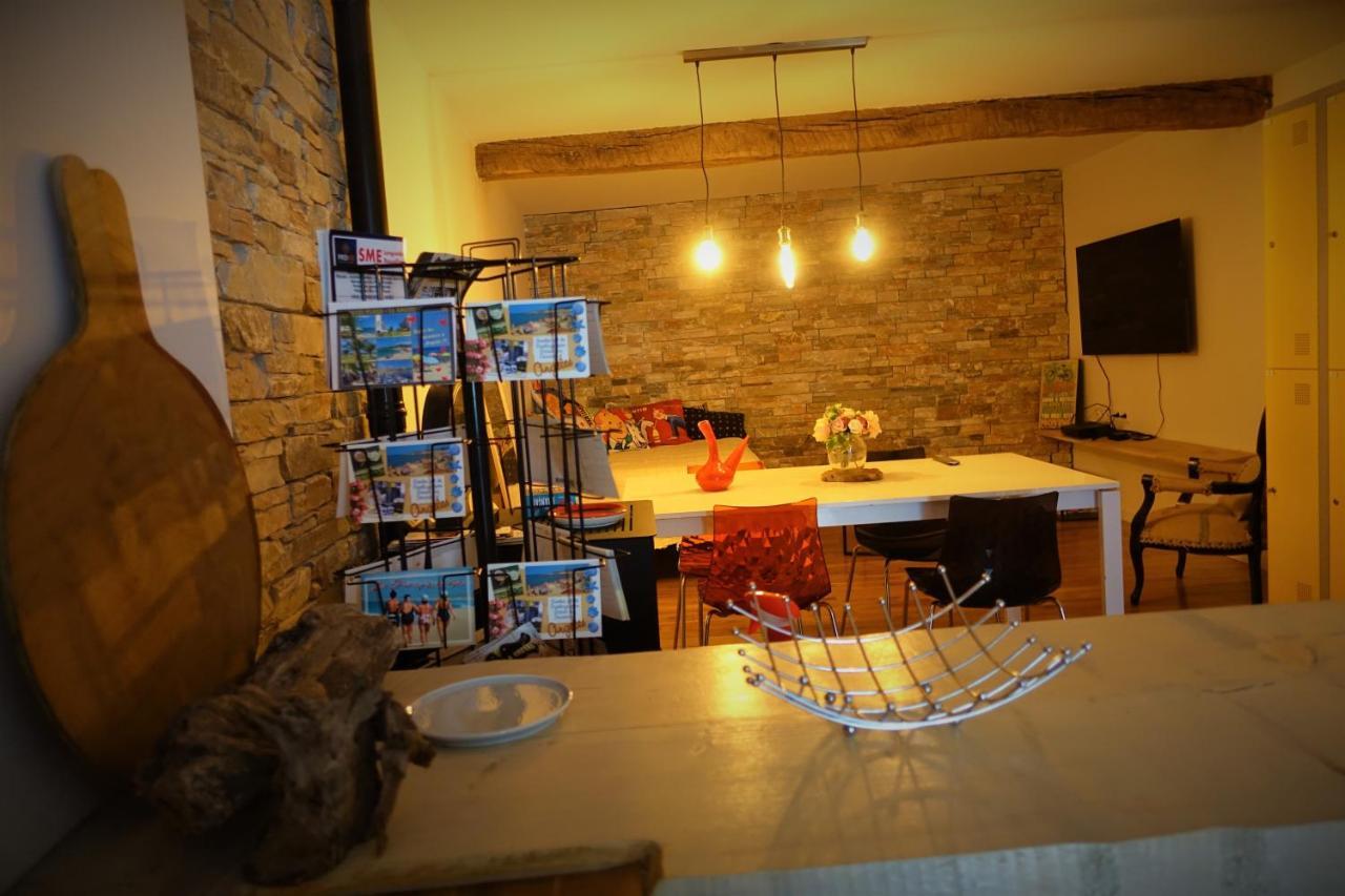 Maison Small Luxury أرجيليه- سور- مير المظهر الخارجي الصورة